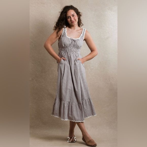 Neuflora Dresses & Skirts - ISO Neuflora Lisbon Dress size XS or Small